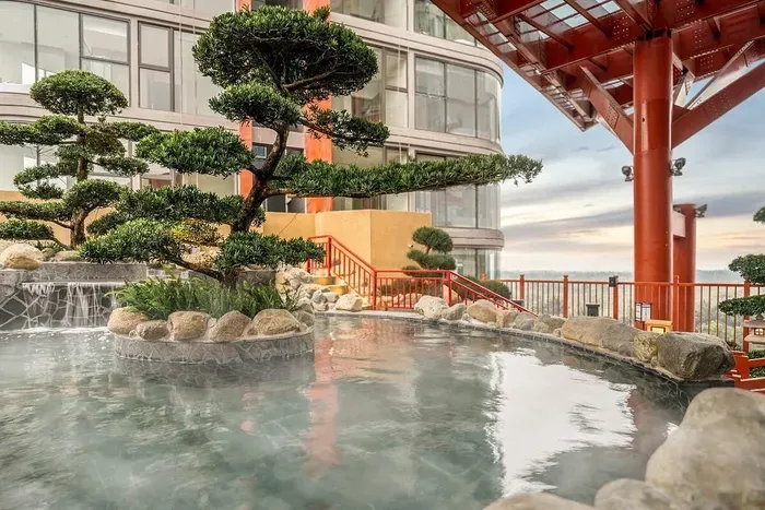 Khu tắm khoáng nóng Mori Onsen